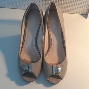 Coach heels size 9